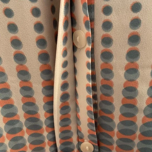 NYDJ Sleeveless Pintuck Blouse - NWT - Size 2X - Azure Oracle - Picture 8 of 9